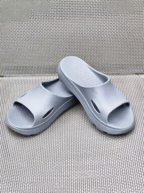 Skechers Foamies Gray Slide Sandals Men's Size 9 Slip On Sport Comfort.